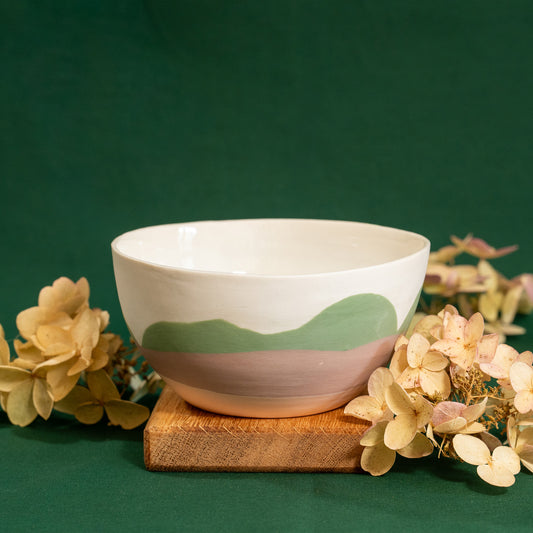 Bol en porcelaine fabriqué en France, artisanal, motif de montagnes, des Vosges, couleurs douces