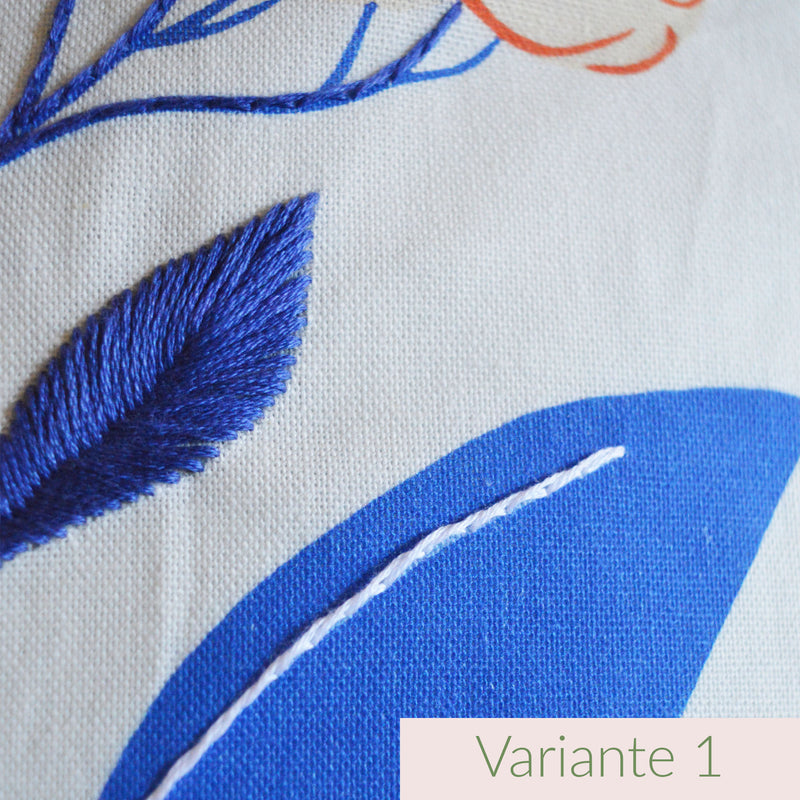 Coussin brodé à la main, fabriqué en France, motif floral et coloré