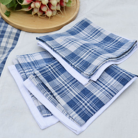 Serviettes en demi kelsch et demi lin, fabriquées en France en Alsace. Vaisselle en bois artisanale, pique-nique.