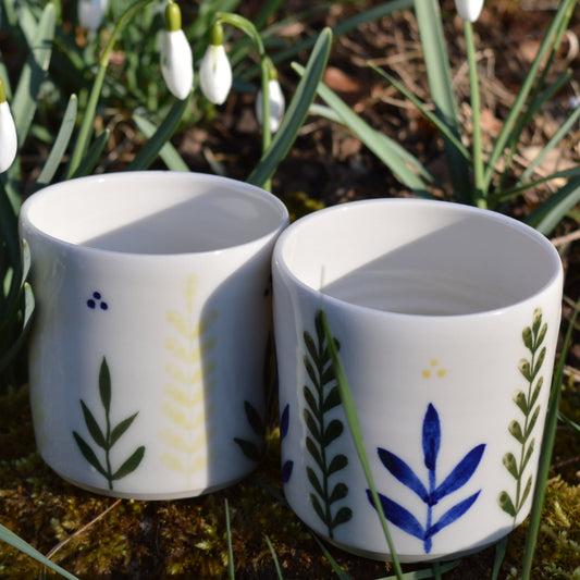 Tasses à café en porcelaine, fabriquées en France artisanalement, motif floral et coloré