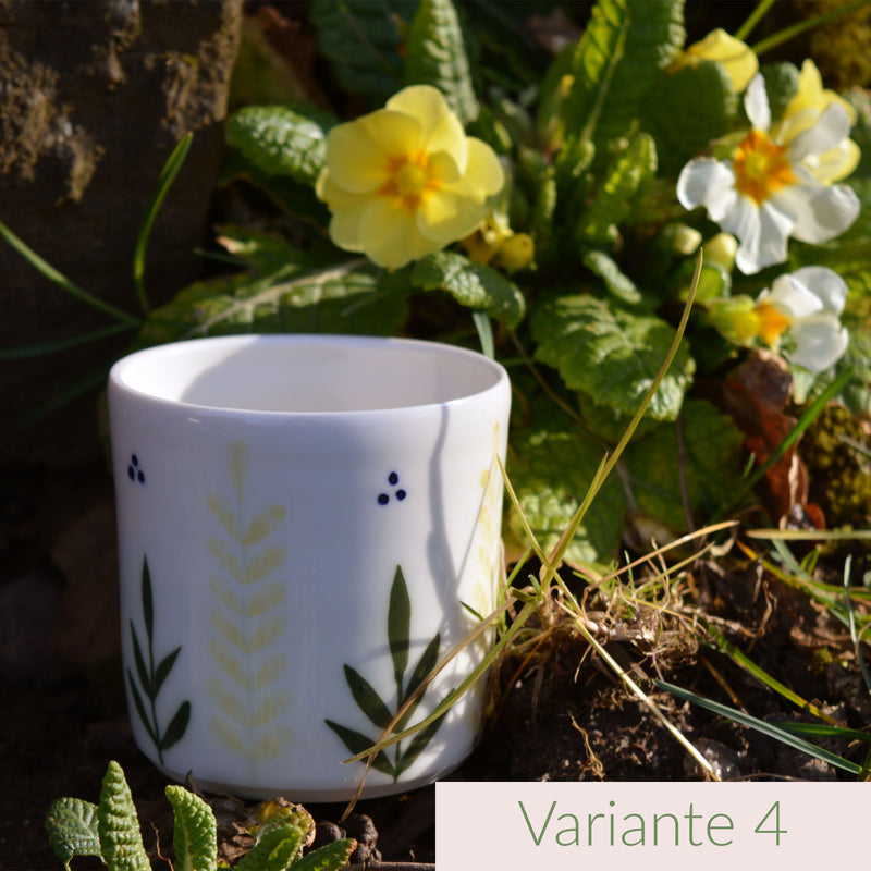 Tasse à café en porcelaine, fabriquée en France artisanalement, motif floral et coloré