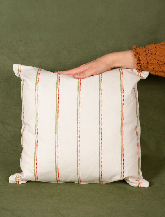 Coussin en coton et lin fabriqué en France, à rayures colorées