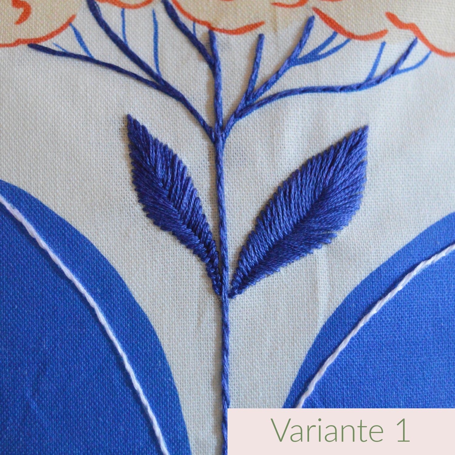 Coussin brodé à la main, fabriqué en France, motif floral et coloré
