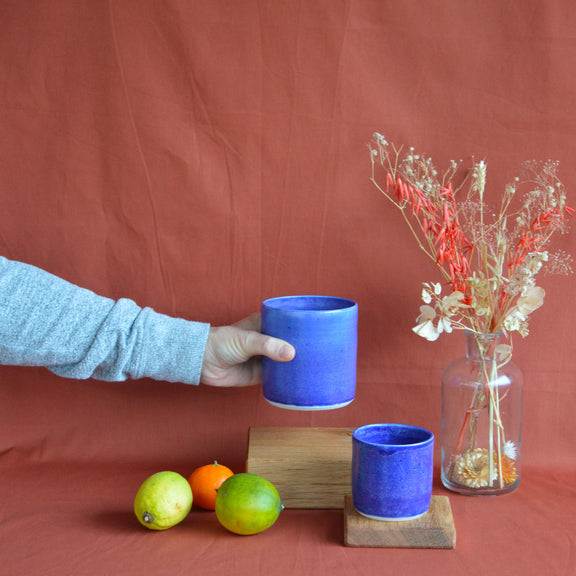 Tasses à café et à thé en porcelaine, fabriquées en France artisanalement, de couleur bleue