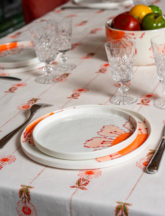 Assiette à dessert en porcelaine artisanale fabriquée en France, motif fleurs des champs colorées