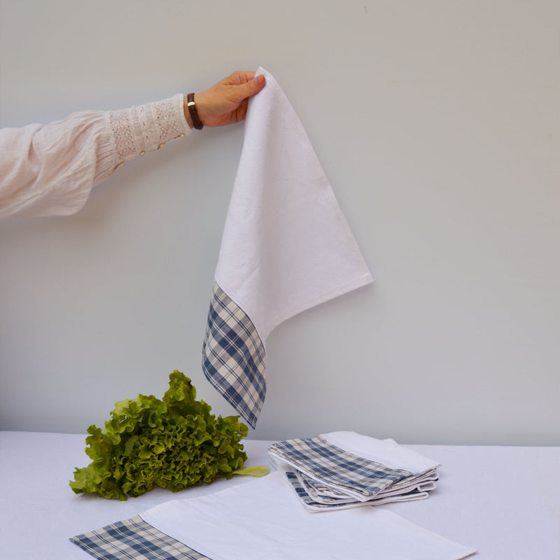 Serviettes en kelsch bleu et lin anciens, fabriquée en France en Alsace.