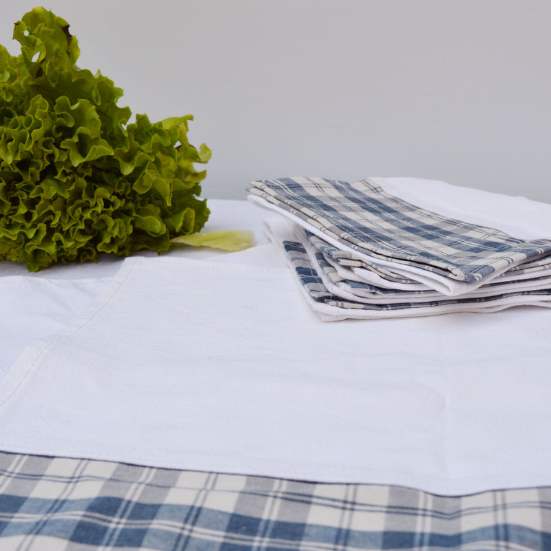 Serviettes en kelsch bleu et lin anciens, fabriquée en France en Alsace.