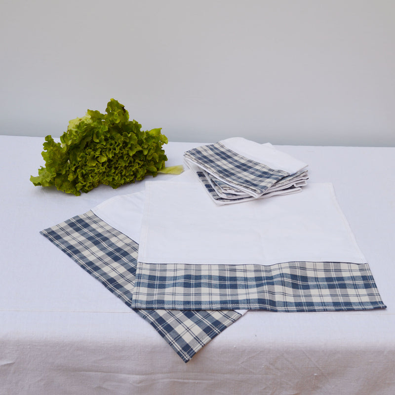 Serviettes en kelsch bleu et lin anciens, fabriquée en France en Alsace. 